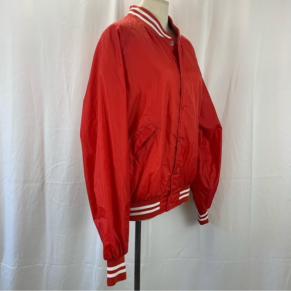 Vintage Sporty Red Bomber Jacket - Picture 4 of 8